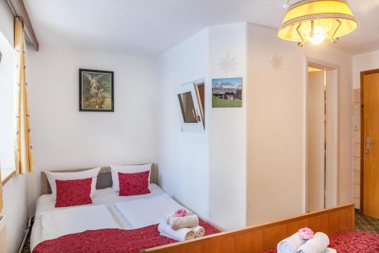 Ferienhaus Wechner Häselgehr Esterno foto